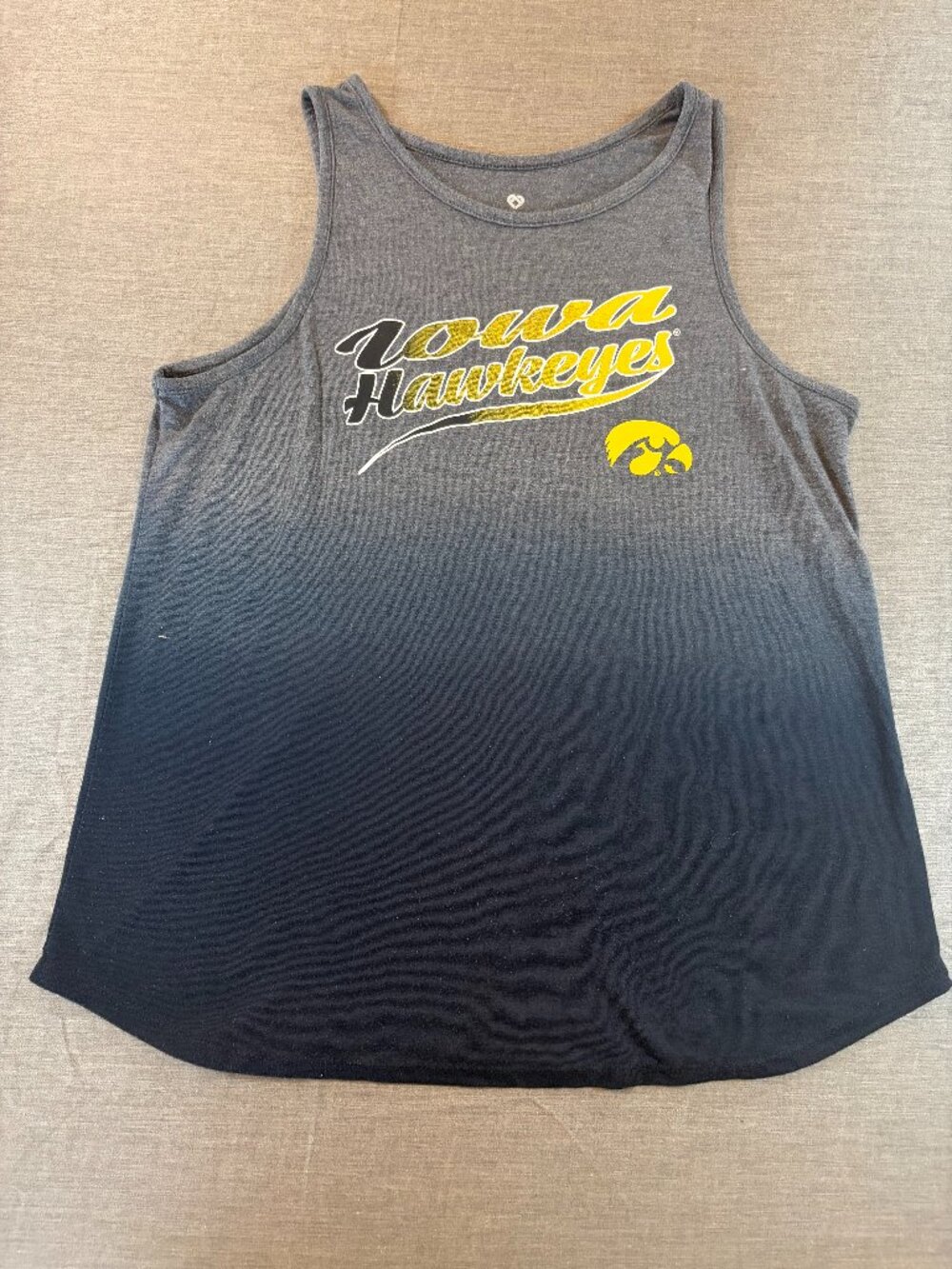 Colosseum Iowa Hawkeyes Women's Gray Gradient Workout Tank Top Medium